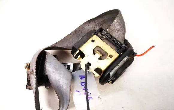 Citroen C5 Front seatbelt
