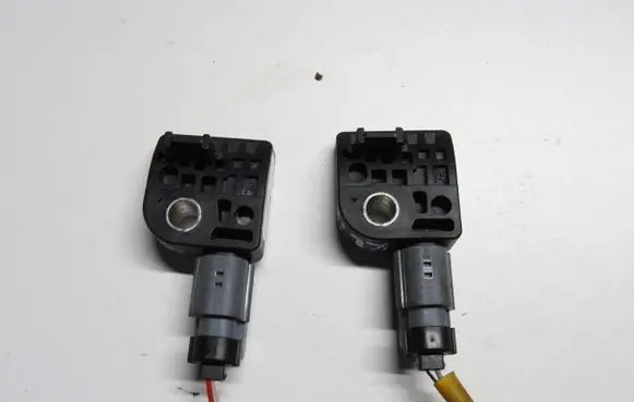 Hyundai ix35 Airbag deployment crash/impact sensor 95920-2S000