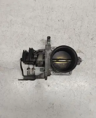 BMW 5 E39 Throttle valve