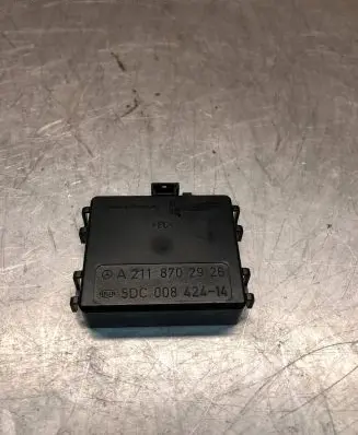Mercedes-Benz E W211 Rain sensor A2118702926 73628114 5DC00842414