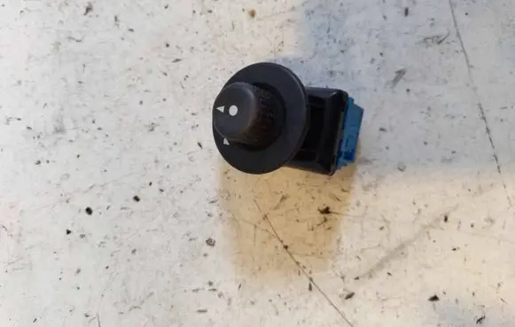 Renault Scenic III - Grand scenic III Wing mirror switch 185526