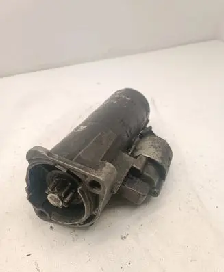 Audi A4 S4 B6 8E 8H Starter motor 068911024H