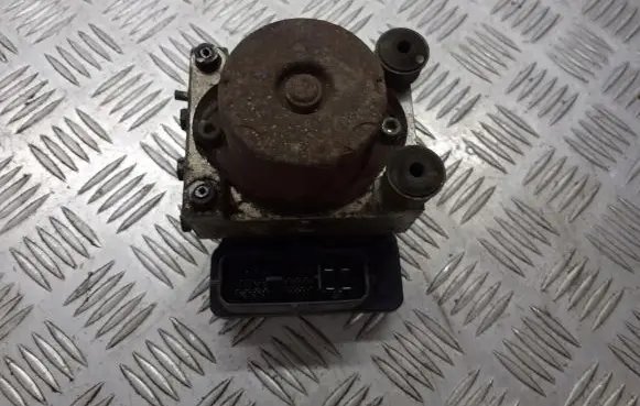 Mitsubishi Outlander ABS Pump MN193055