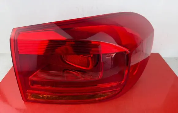 Volkswagen Tiguan Rear/tail lights 5N0945096R
