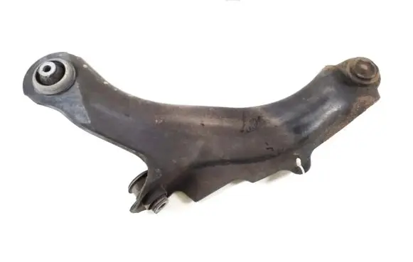 Renault Captur Front lower control arm/wishbone 545047954R