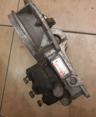Audi 100 200 5000 C3 Fuel distributor 0438100125 035133353AB 0438120185