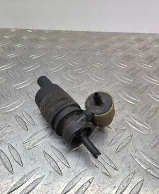 Audi A6 S6 C6 4F Windscreen/windshield washer pump