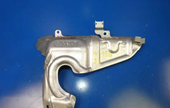 Mercedes-Benz GLA W156 X156 Heat shield in engine bay A6510961068 51RNZ16