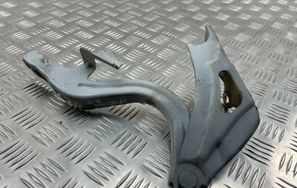 KIA Sportage Engine bonnet/hood hinges