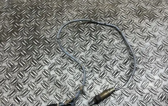 BMW 5 E60 E61 Lambda probe sensor 0258005310