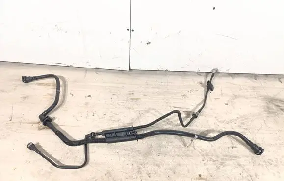 Chrysler Pacifica Fuel return line/hose 68211639AB 1045228 1045227