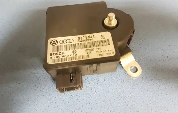 Audi A6 S6 C6 4F Power management control unit 4F0915181A 0199000013 4F0910181E