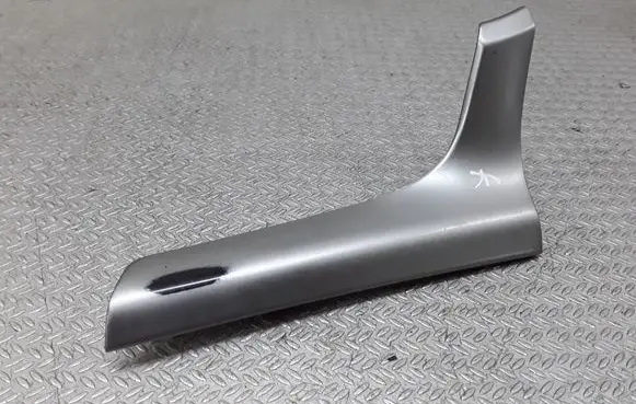 Subaru Outback Dashboard glove box trim 66078AG410