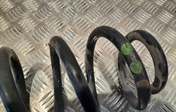 Audi Q5 SQ5 Front coil spring