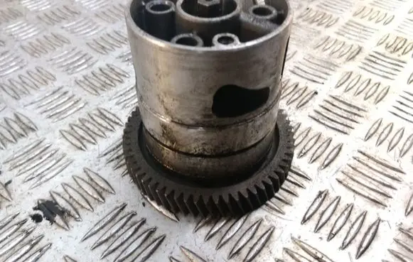 Mercedes-Benz Sprinter W906 Oil pump A6511810312