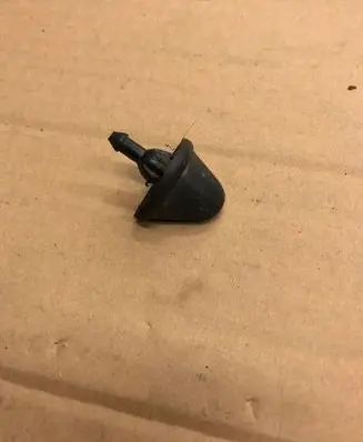 Volkswagen Golf I Rear window washer spray nozzle 