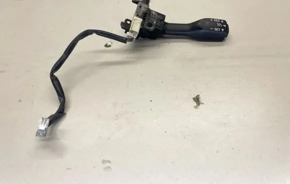 Lexus GS 300 350 430 450H Other switches/knobs/shifts 8463243011