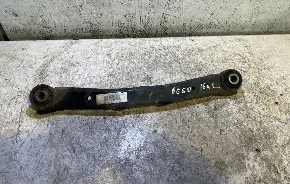 KIA Ceed Rear upper control arm/wishbone 55100A6000 DS37062014B082