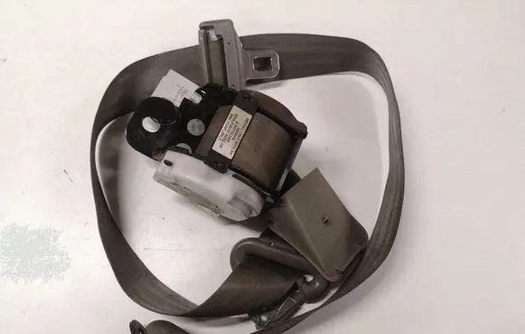 Chrysler Voyager Front seatbelt 0TQ561L5AB P0TQ561L5AB