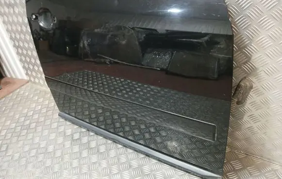Audi A2 Front door