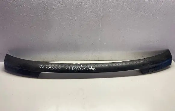 Volkswagen Touran I Front bumper foam support bar 1T0805083