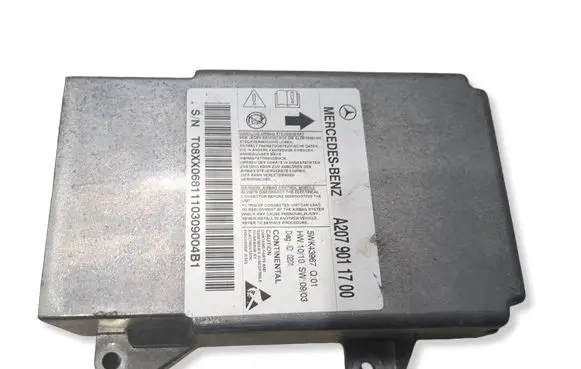 Mercedes-Benz C W204 Airbag control unit/module A2079011700 5WK43967