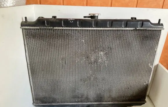Nissan X-Trail T30 Coolant radiator PA66GF30