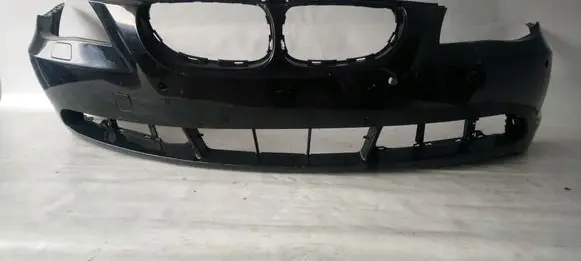 BMW 5 E60 E61 Front bumper 7033694