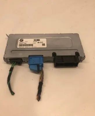 BMW 5 F10 F11 Gateway control module 9247397 0337977 535218804