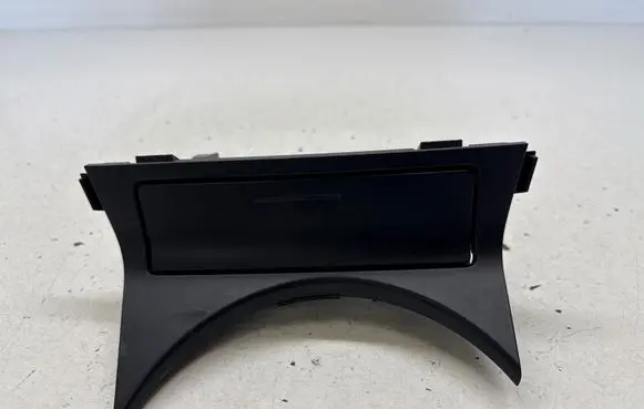 Ashtray (front)