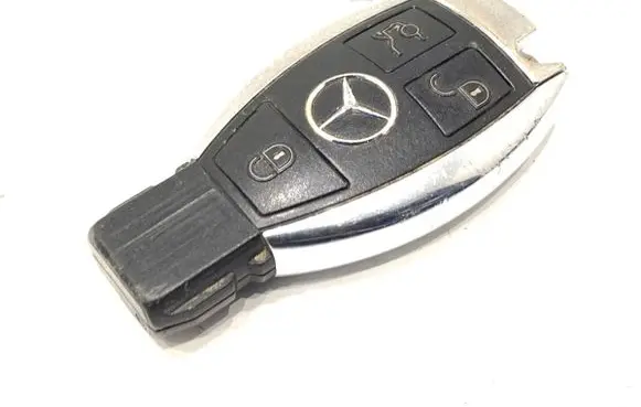Mercedes-Benz E W212 Ignition key/card 