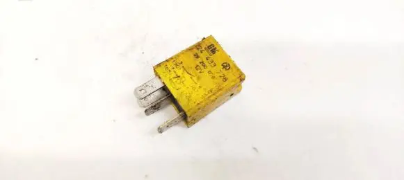 Opel Combo C Other relay 24433728