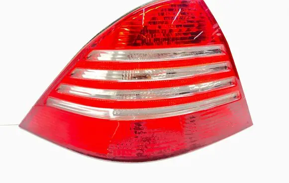 Mercedes-Benz S W220 Rear/tail lights A2208200764