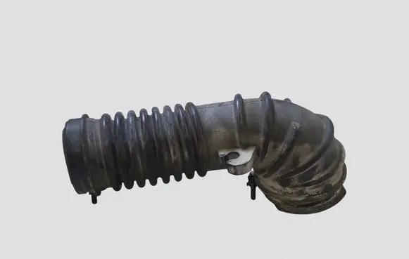 Mazda 6 Air intake hose/pipe SH0113221 K6805