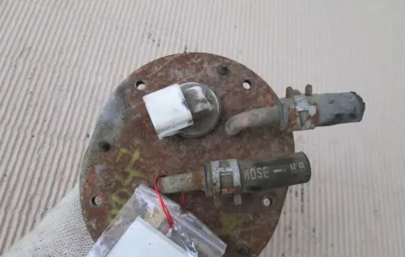 Mazda 626 In-tank fuel pump