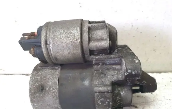 Dacia Logan I Starter motor 8200266777C