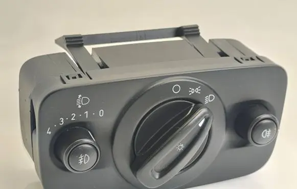 Ford Fiesta Light switch 8A6T13A024BB 10004132 100706B
