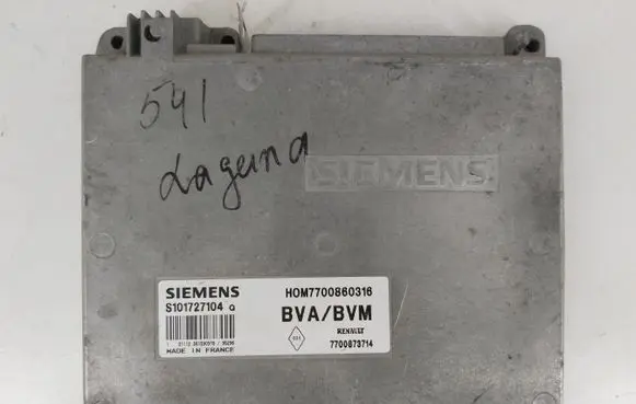 Renault Laguna I Engine control unit/module ECU S101727104Q HOM7700860316 7700873714