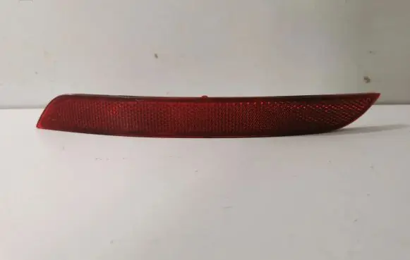 Rear tail light reflector