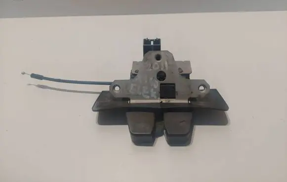 Tailgate/trunk/boot lock/catch/latch