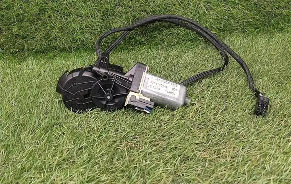 Seat adjustment motor