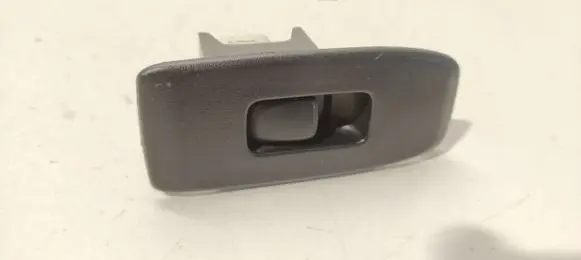 Mitsubishi Pajero Electric window control switch MR4448922