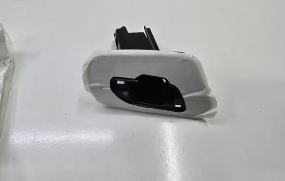 Volkswagen Transporter - Caravelle T6 Headlight washer nozzle holder 7E0807942A