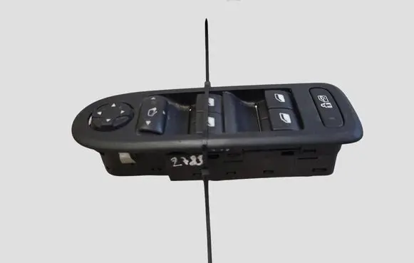 Peugeot 508 Electric window control switch 98026370ZD 30170647