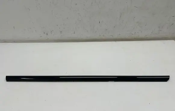 Mercedes-Benz CLA C118 X118 Rear door glass trim molding A1187302000