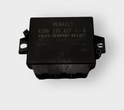Renault Espace IV Parking PDC control unit/module 8200235627 601857 020107
