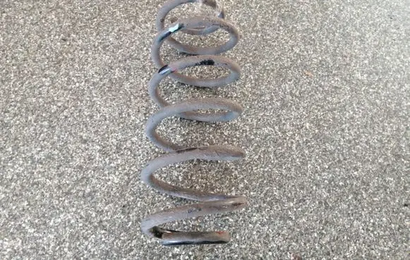 Toyota Auris 150 Rear coil spring