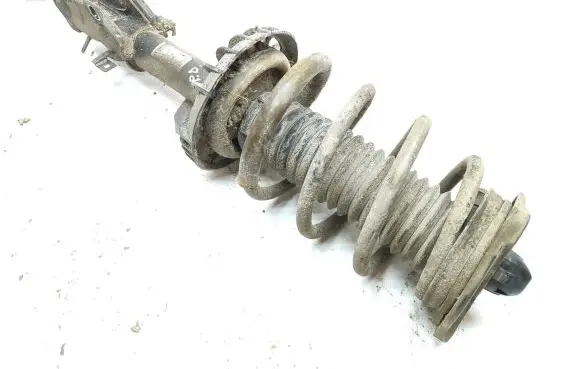 Front shock absorber with coil spring