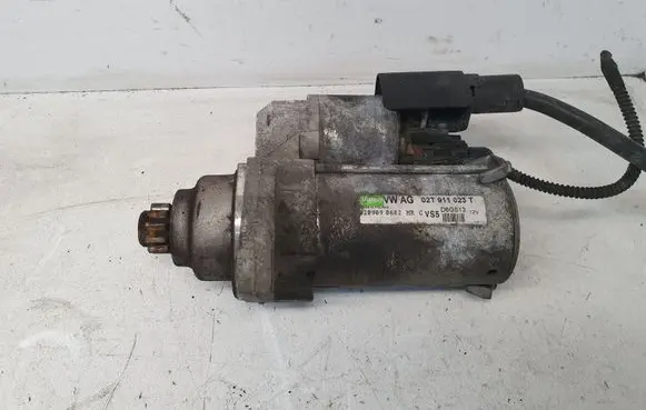 Volkswagen Golf V Starter motor 02T911023T