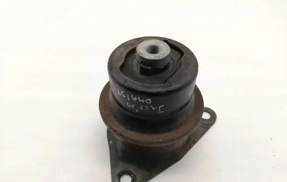 Honda Jazz Engine mount bracket